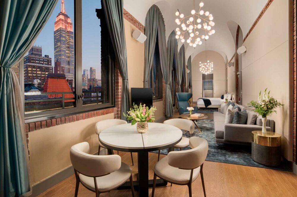 NH-Collection-New-York-Madison-Avenue-autunno-a-new-york-empire-state-building-robb-report-italia