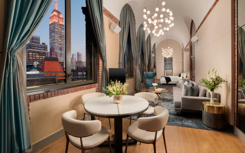 NH-Collection-New-York-Madison-Avenue-autunno-a-new-york-empire-state-building-robb-report-italia