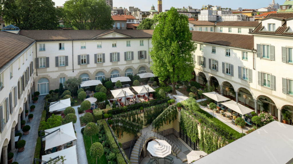 Restyling-Four-Seasons-Hotel-1-Robb-Report-Italia