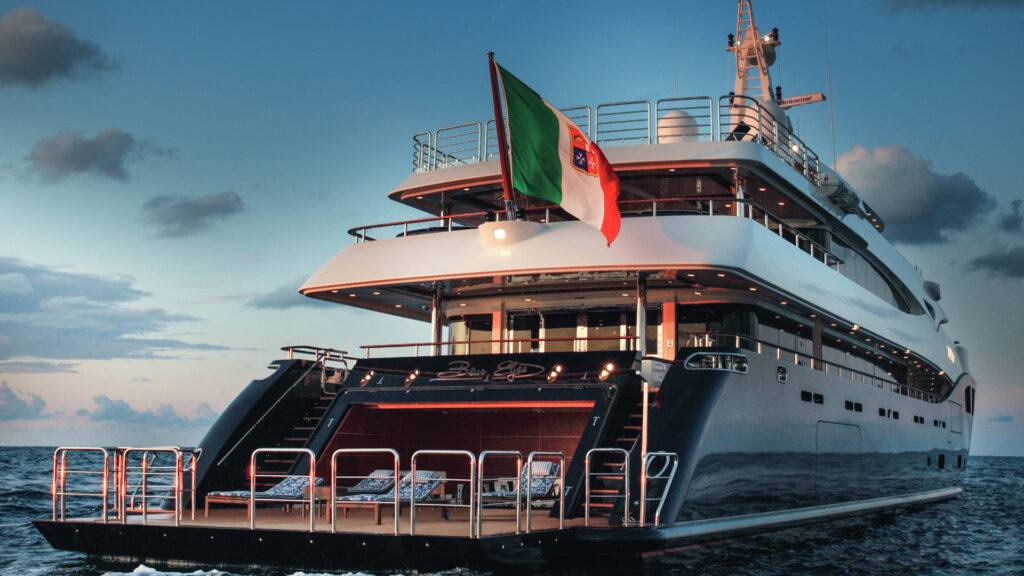 CRN-7-Robb-Report-Italia