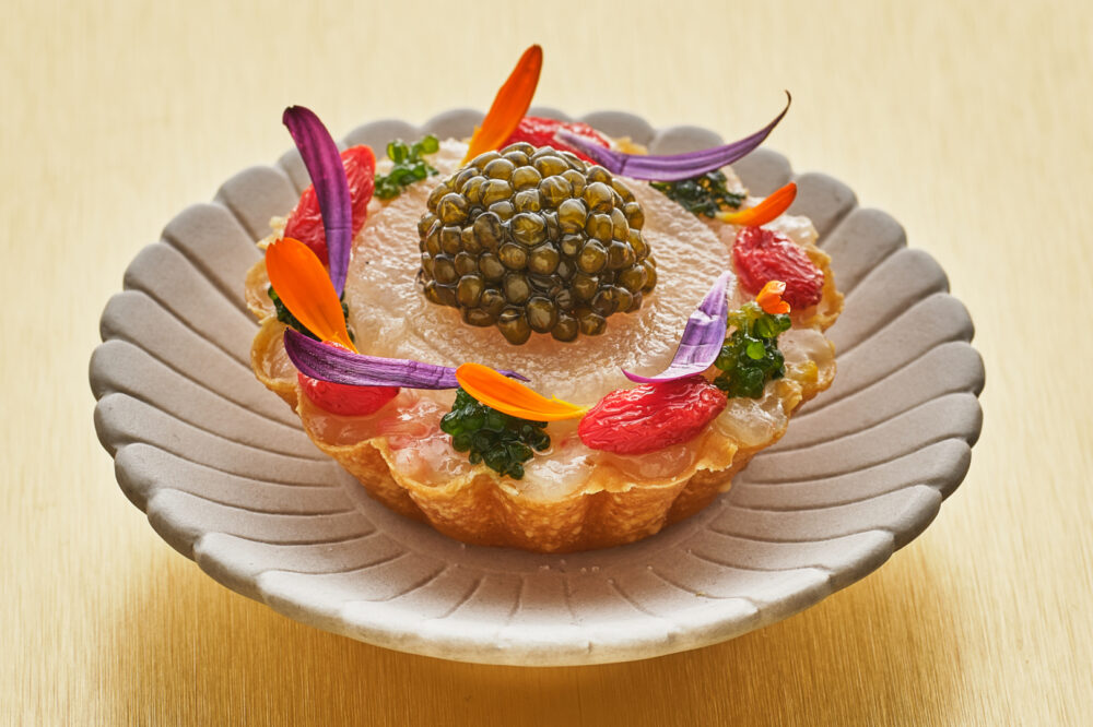 Gong-Oriental-Attitude-4-Robb-Report-Italia