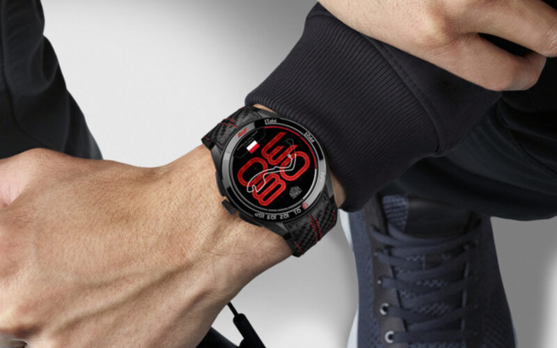 Connected-Calibre-E5-1-Robb-Report-Italia