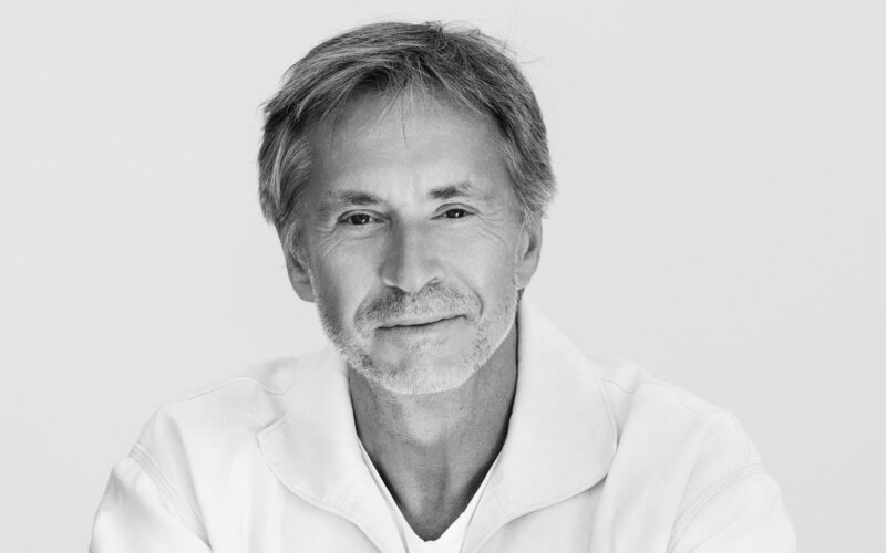 Marc-Newson-1-Robb-Report-Italia