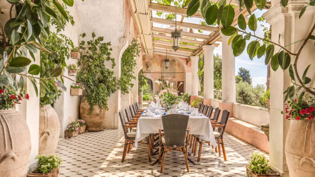 Nuovo-turismo-di-lusso-1-Robb-Report-Italia