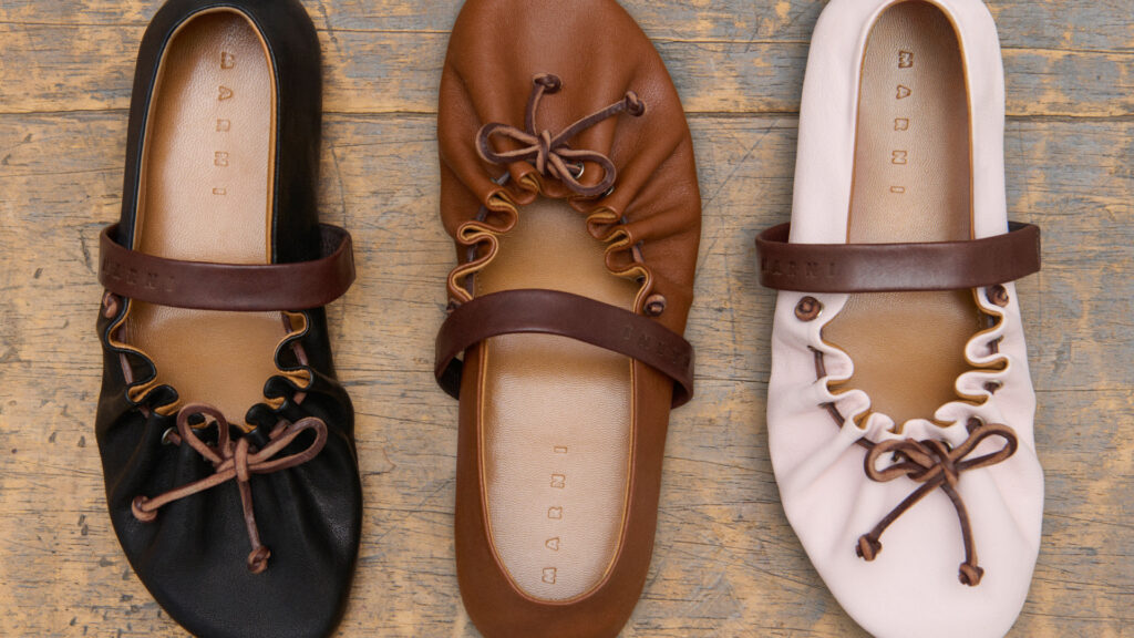 Soft-Ballerina-Mary-Jane-1-Robb-Report-Italia