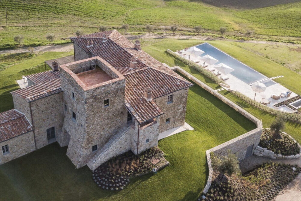 Camisa-Homes-&-Villas-1-Robb-Report-Italia