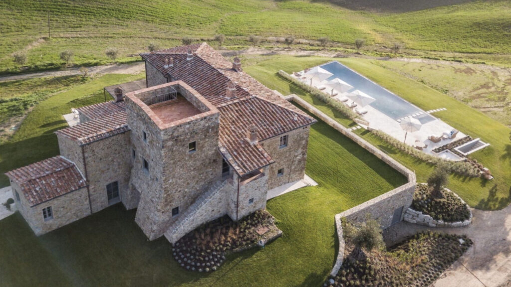 Camisa-Homes-&-Villas-1-Robb-Report-Italia