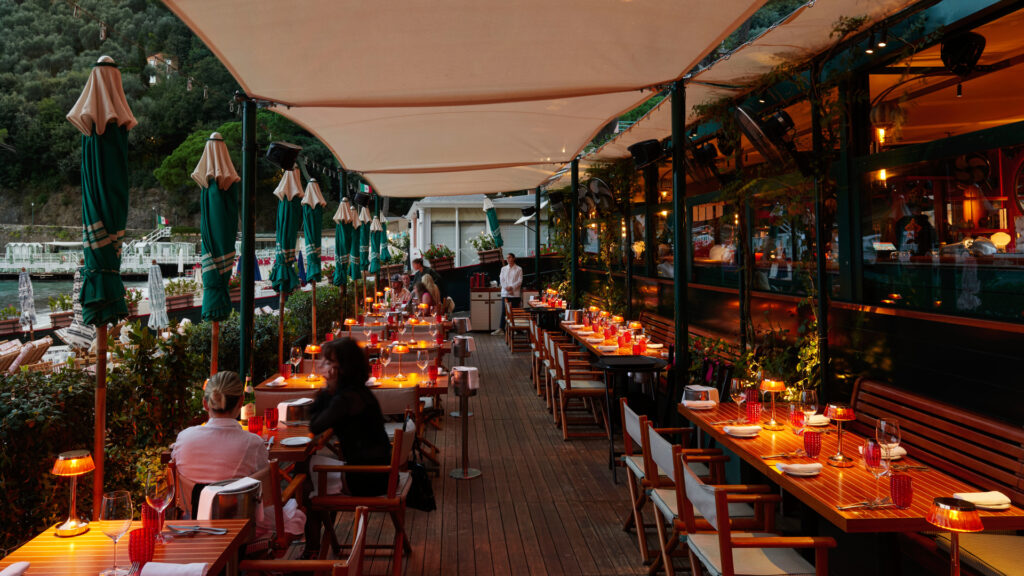 Langosteria-Paraggi-3-Robb-Report-Italia