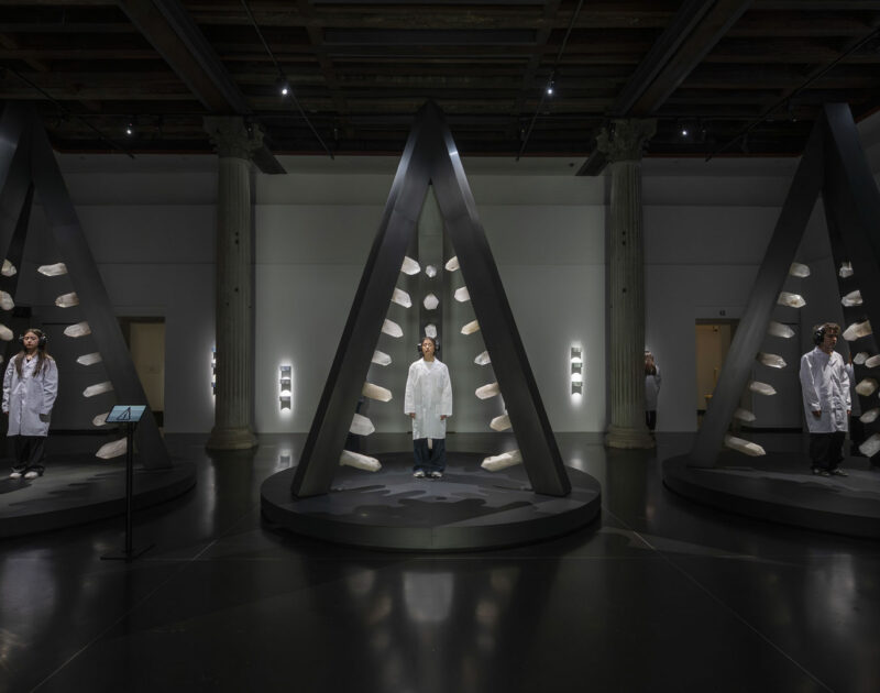 Marina-Abramović-1-Robb-Report-Italia