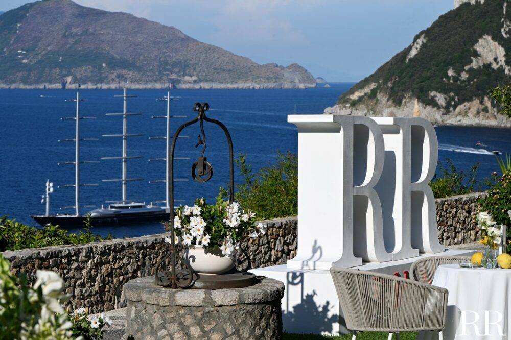 Robb Report Estate