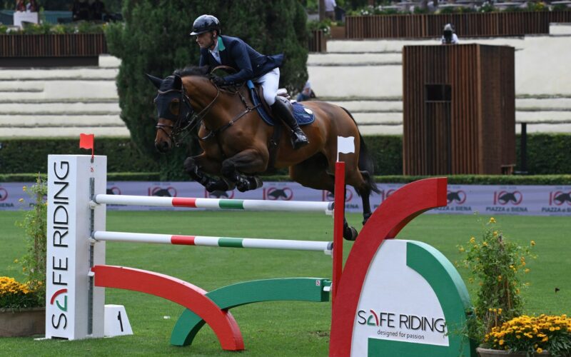 Piazza-di-Siena-1-Robb-Report-Italia