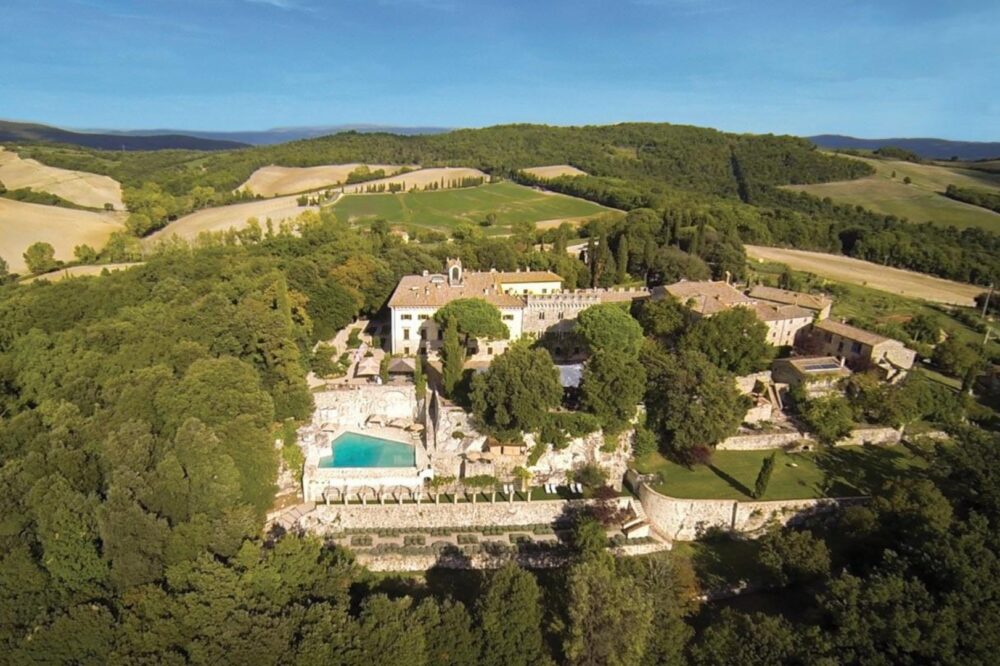 Borgo-Pignano-Florence-2-Robb-Report-Italia