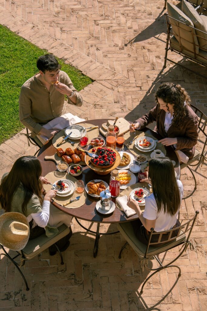 Brunch-in-Villa-3-Robb-Report-Italia