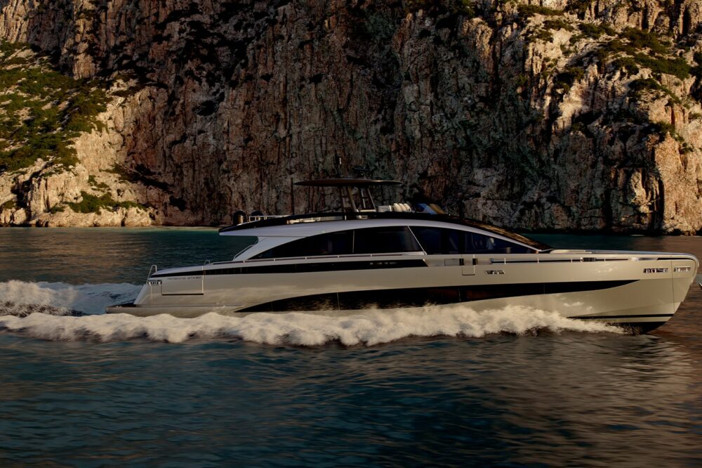 Pershing-GTX90-1-Robb-Report-Italia
