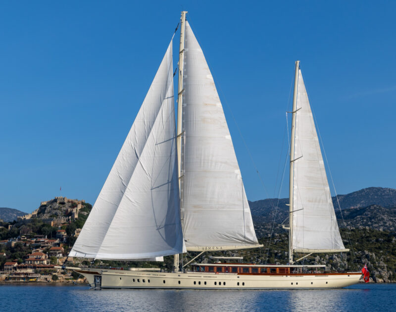Simena-1-Robb-Report-Italia