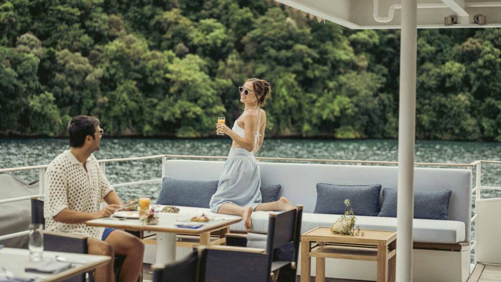 Four-Seasons-Explorer-Palau-4-Robb-Report-Italia