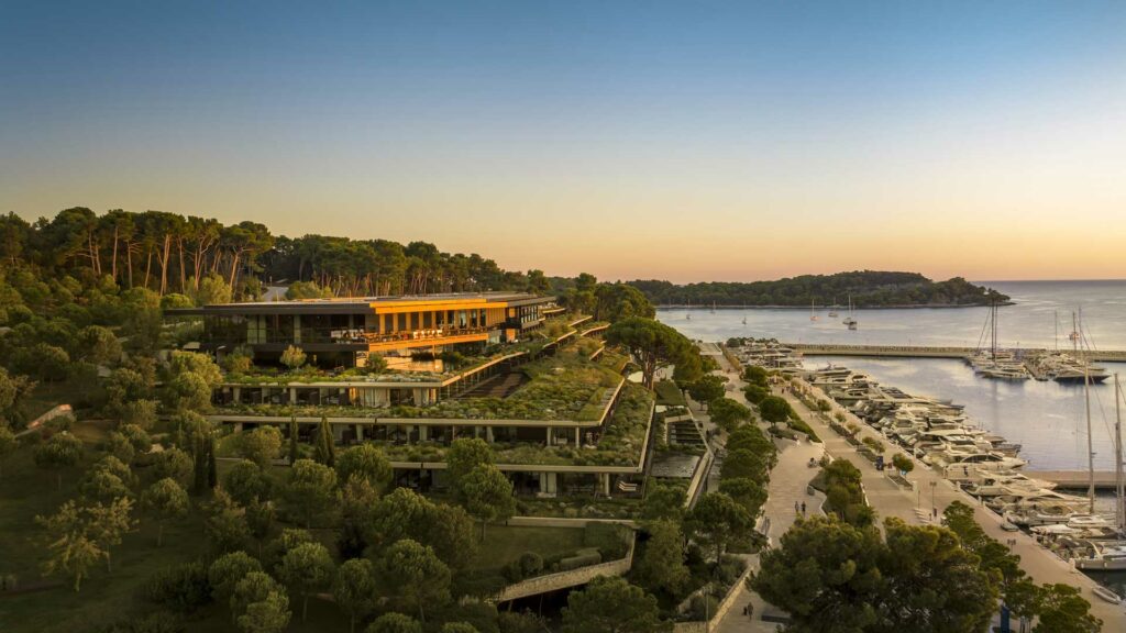 Grand-Park-Hotel-1-Robb-Report-Italia